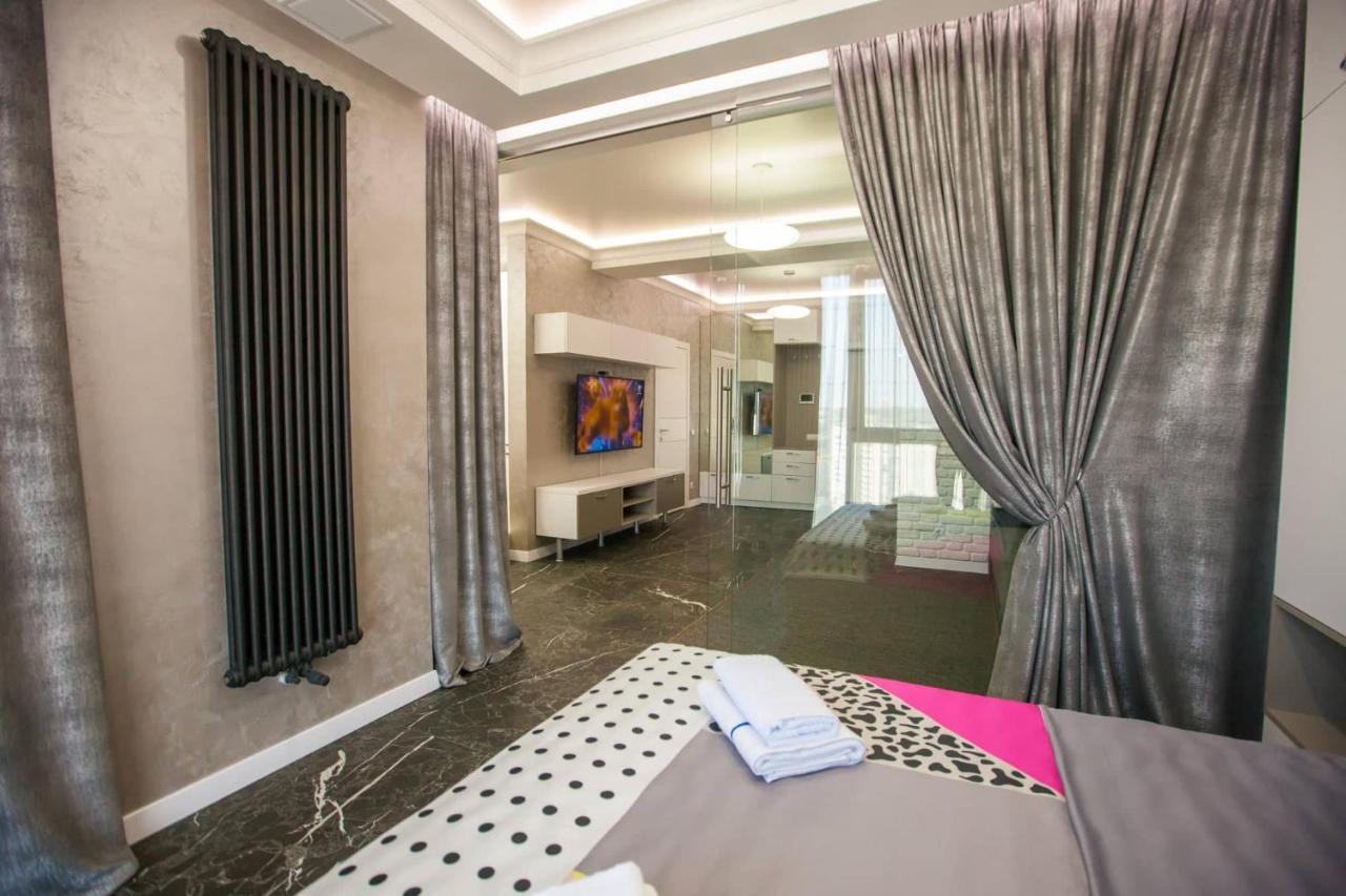 Double Skyhouse Exclusive Apartments Chisinau Exterior photo