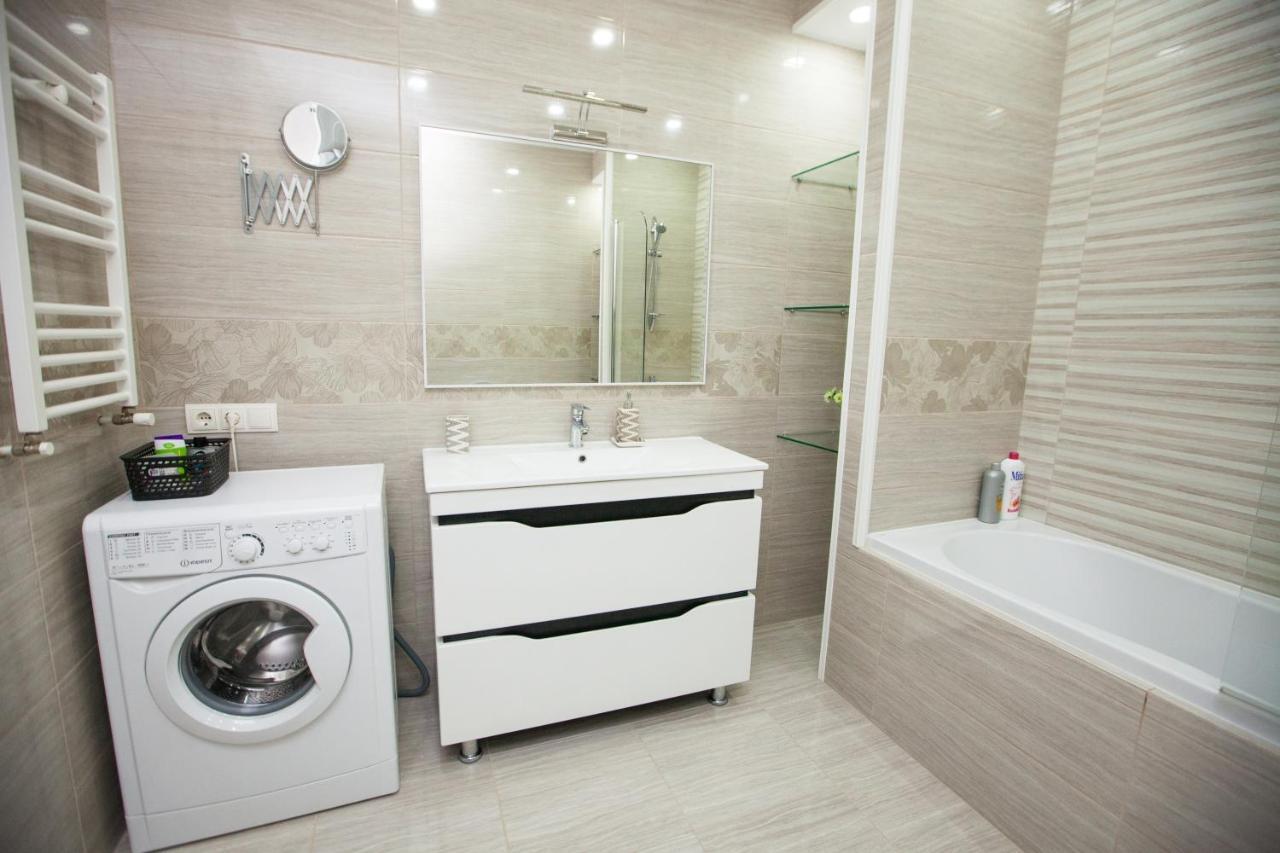 Double Skyhouse Exclusive Apartments Chisinau Exterior photo